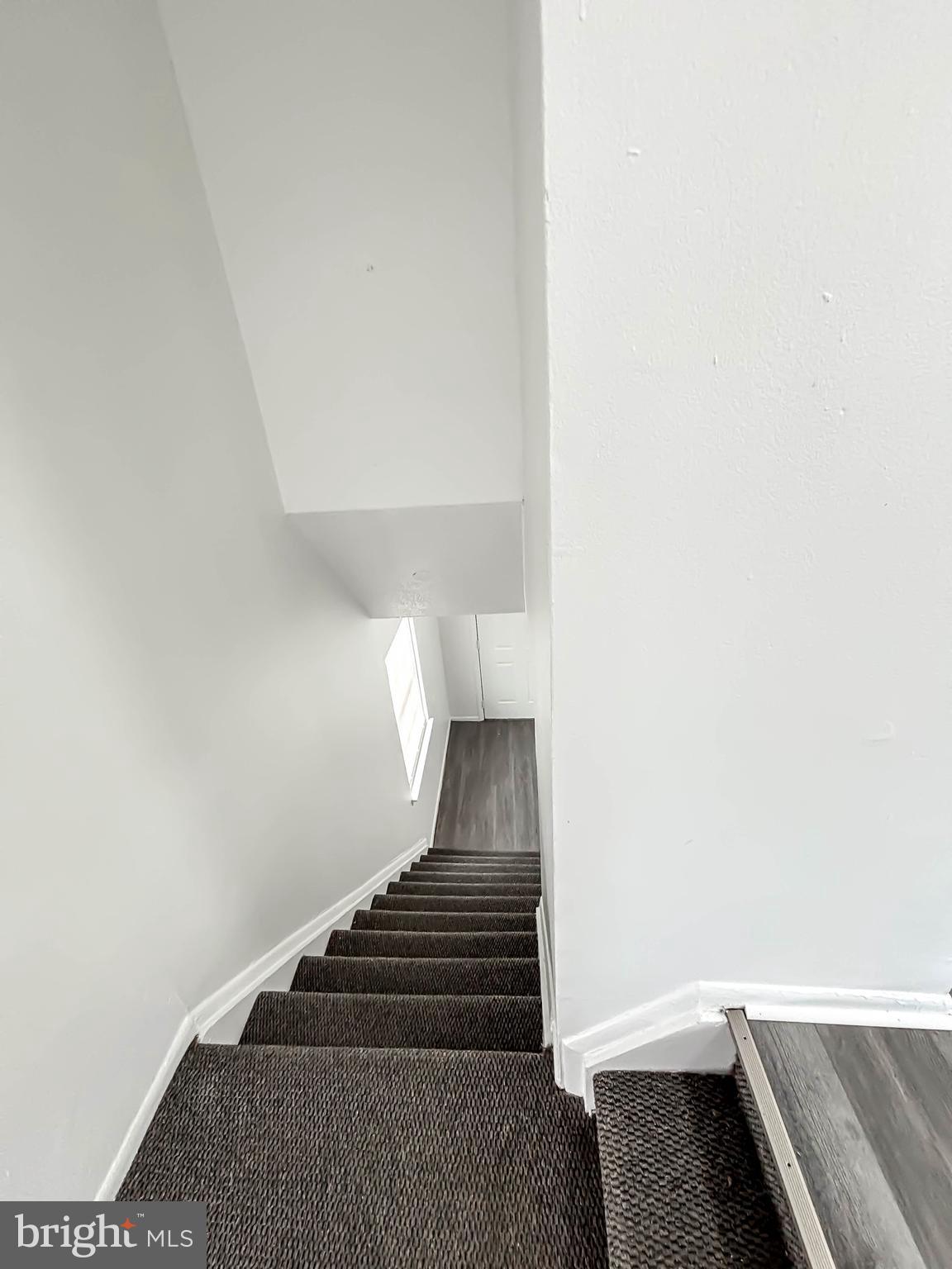 HARFORD SQUARE - Residential