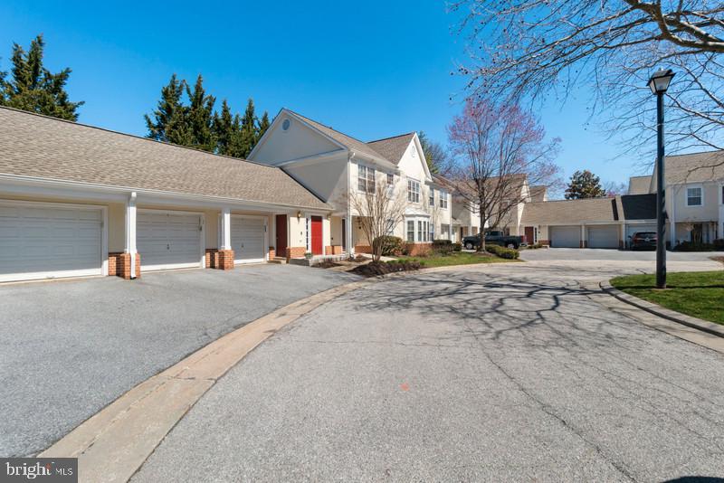 GREY ROCK FLATS - Residential