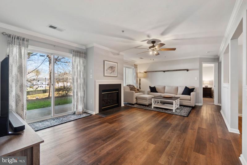 GREY ROCK FLATS - Residential