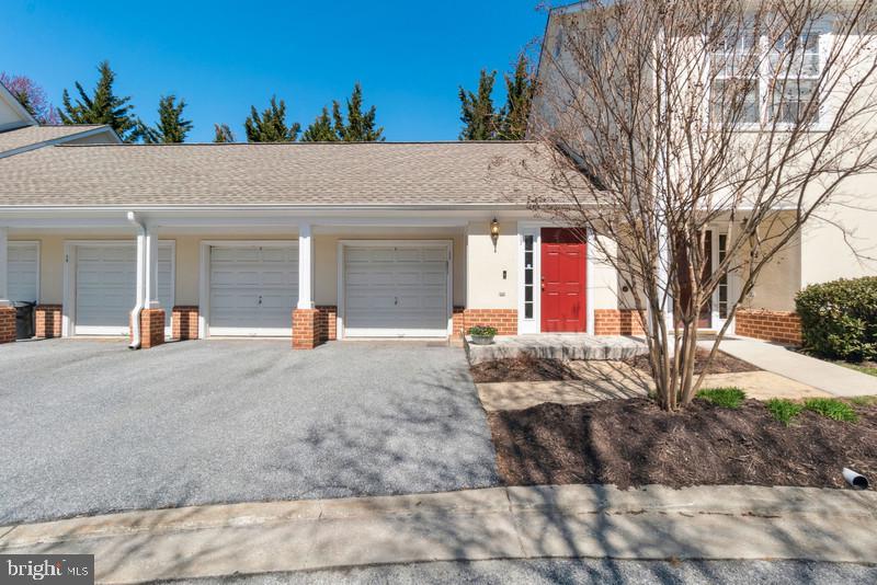 GREY ROCK FLATS - Residential