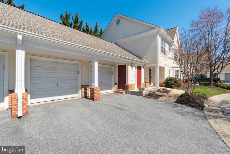 GREY ROCK FLATS - Residential