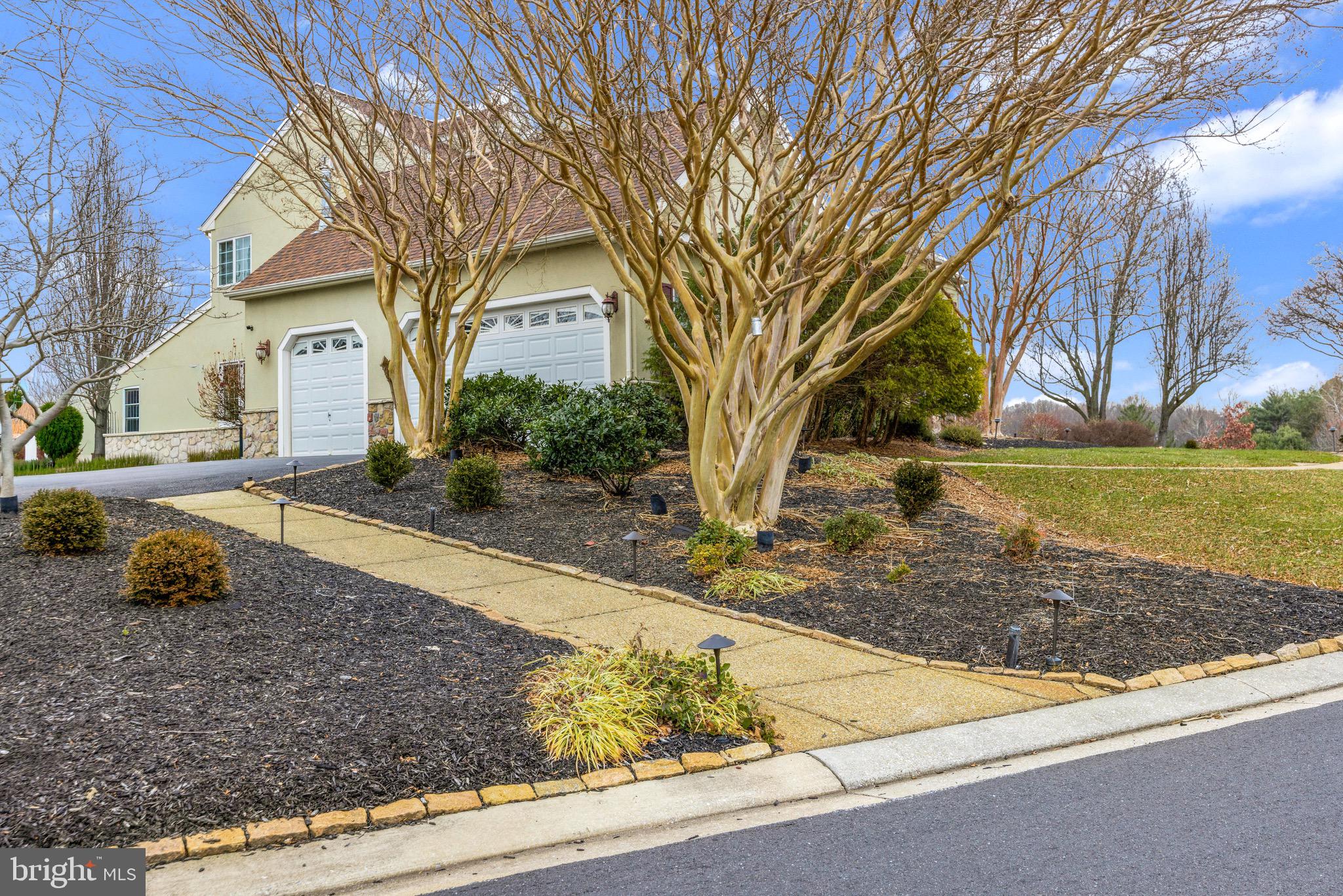 HUNT VALLEY ESTATES - Residential