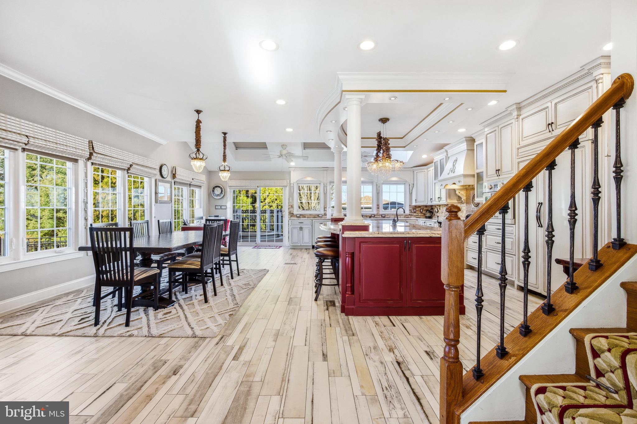 HUNT VALLEY ESTATES - Residential