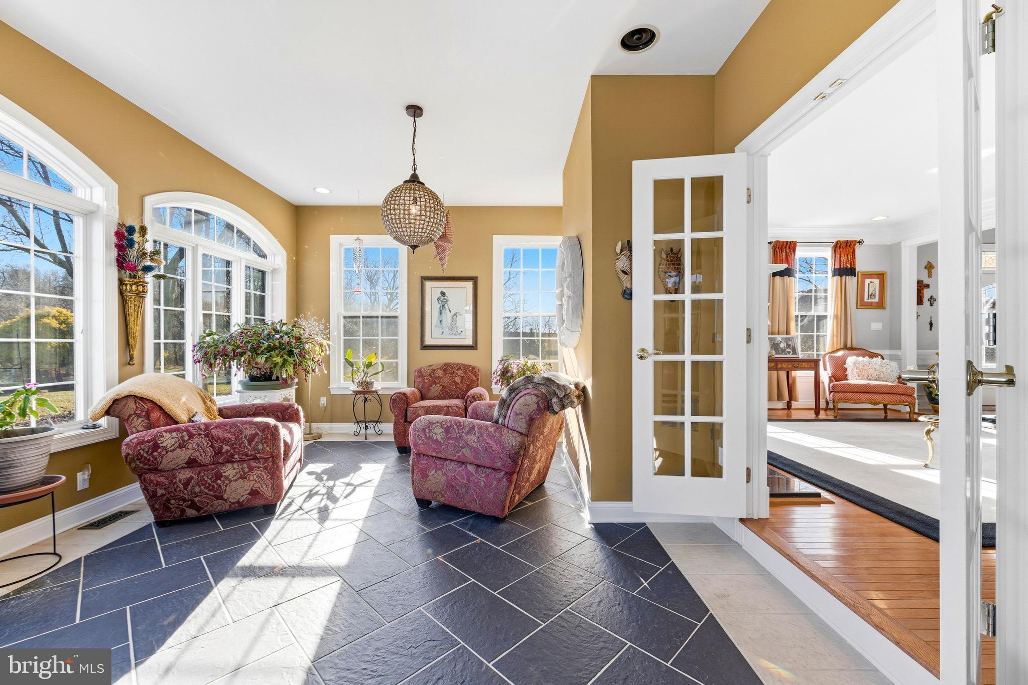 HUNT VALLEY ESTATES - Residential