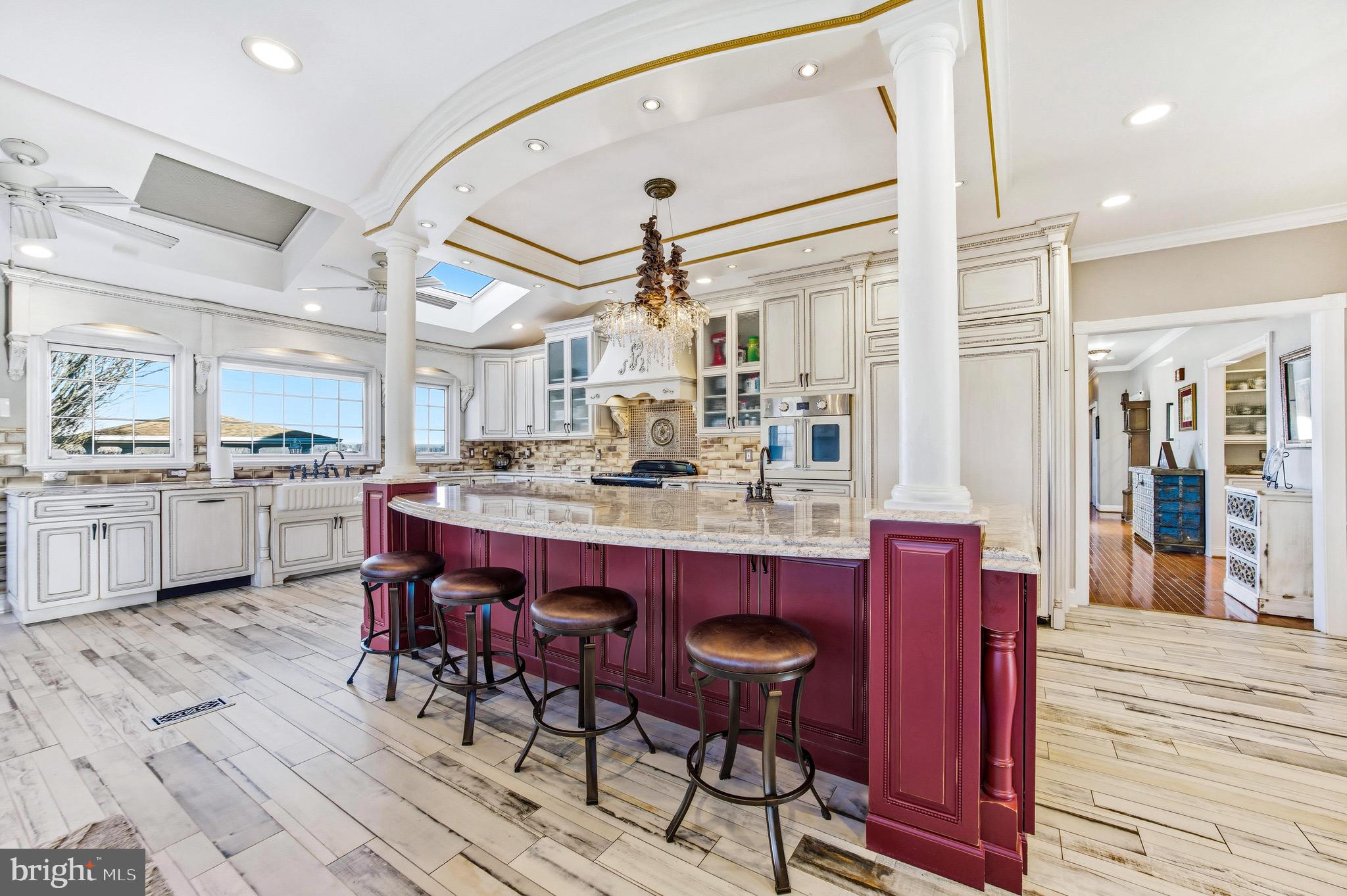 HUNT VALLEY ESTATES - Residential