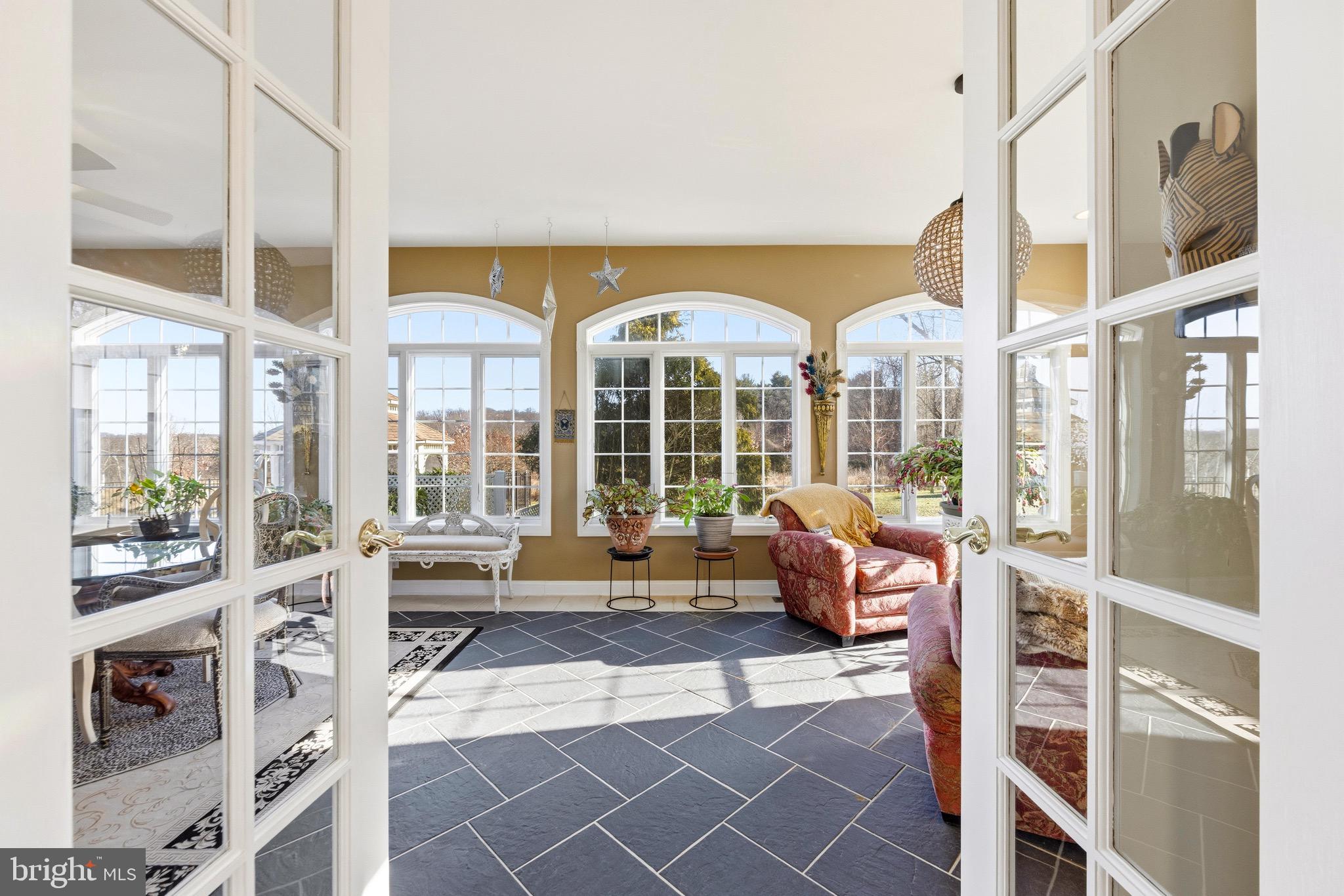 HUNT VALLEY ESTATES - Residential