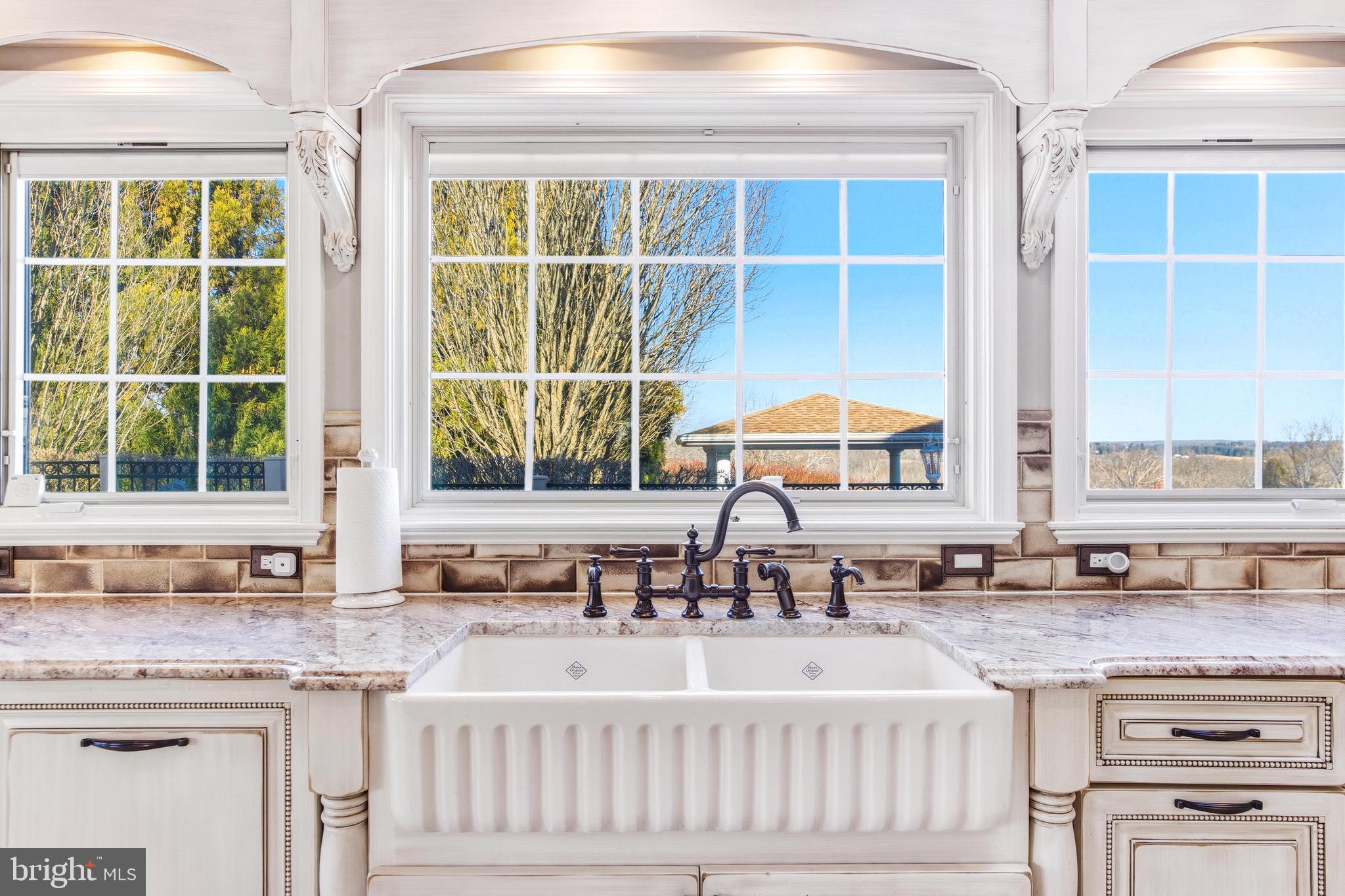 HUNT VALLEY ESTATES - Residential