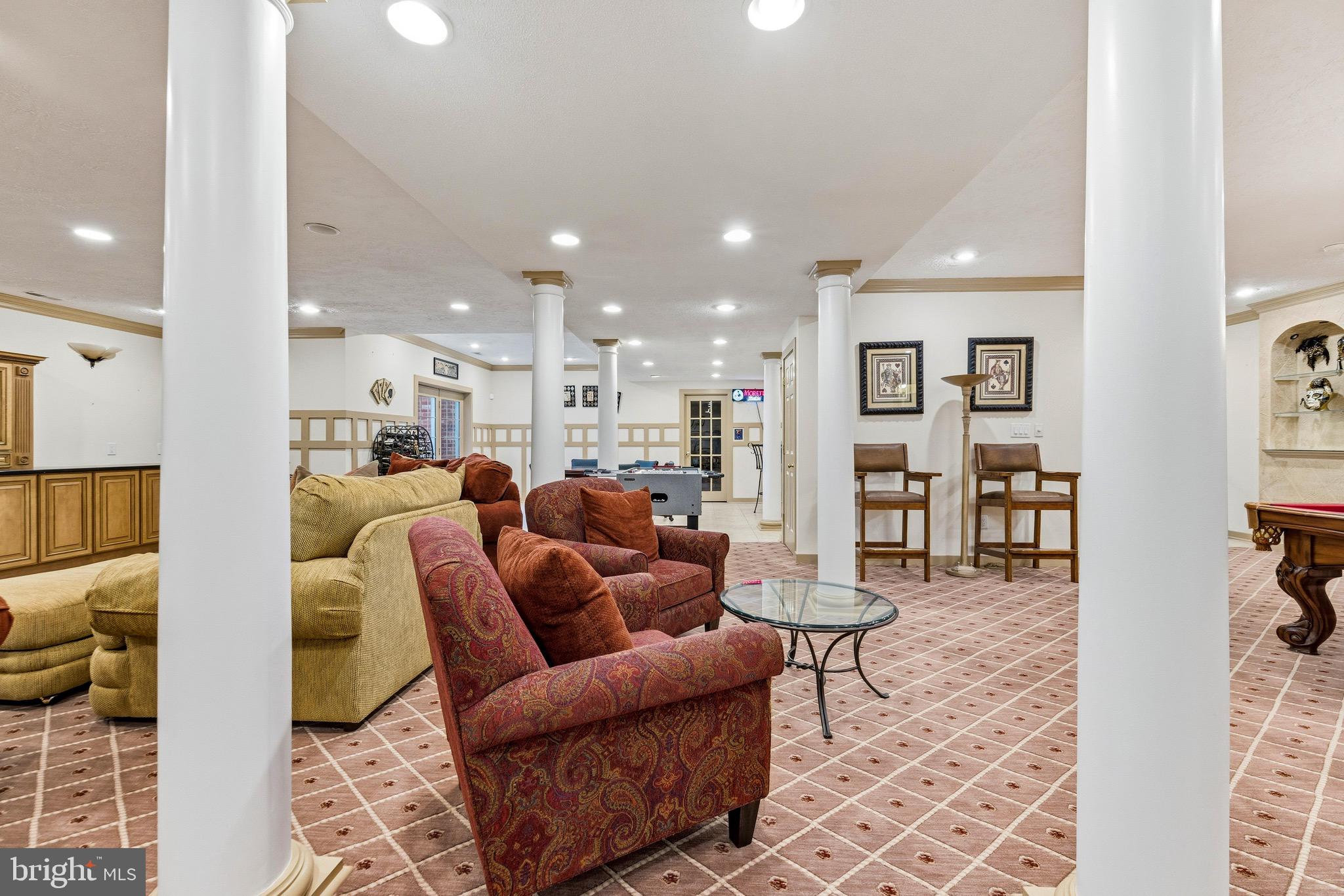 HUNT VALLEY ESTATES - Residential