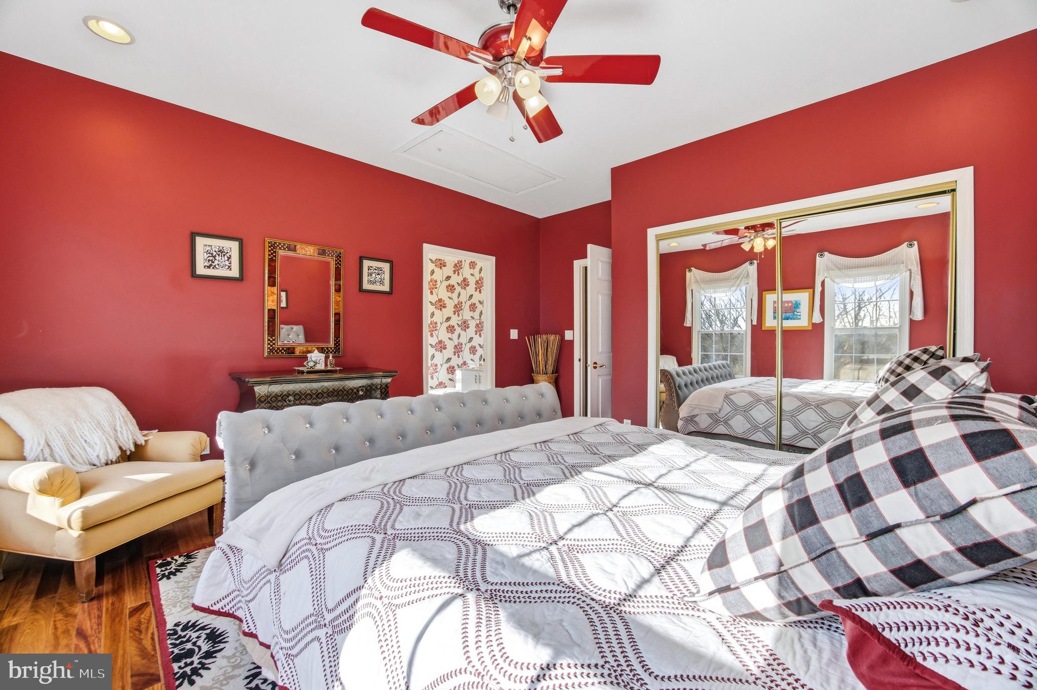 HUNT VALLEY ESTATES - Residential