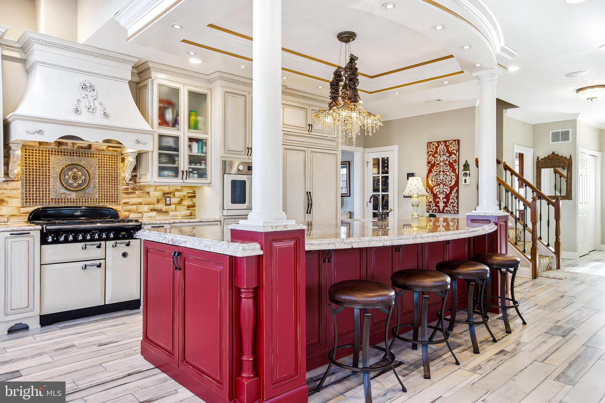 HUNT VALLEY ESTATES - Residential