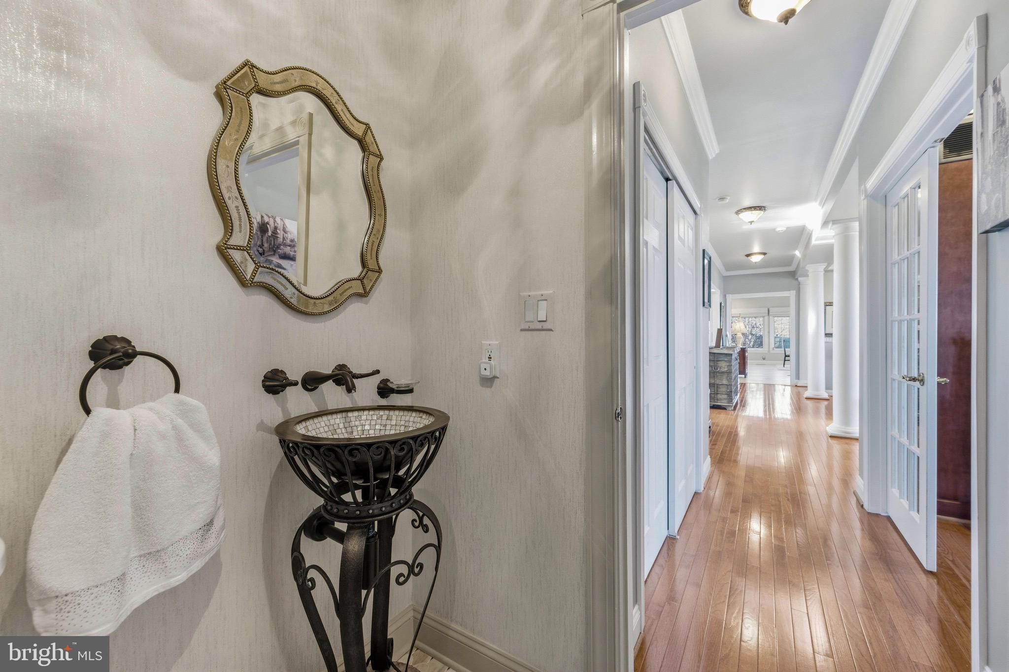 HUNT VALLEY ESTATES - Residential