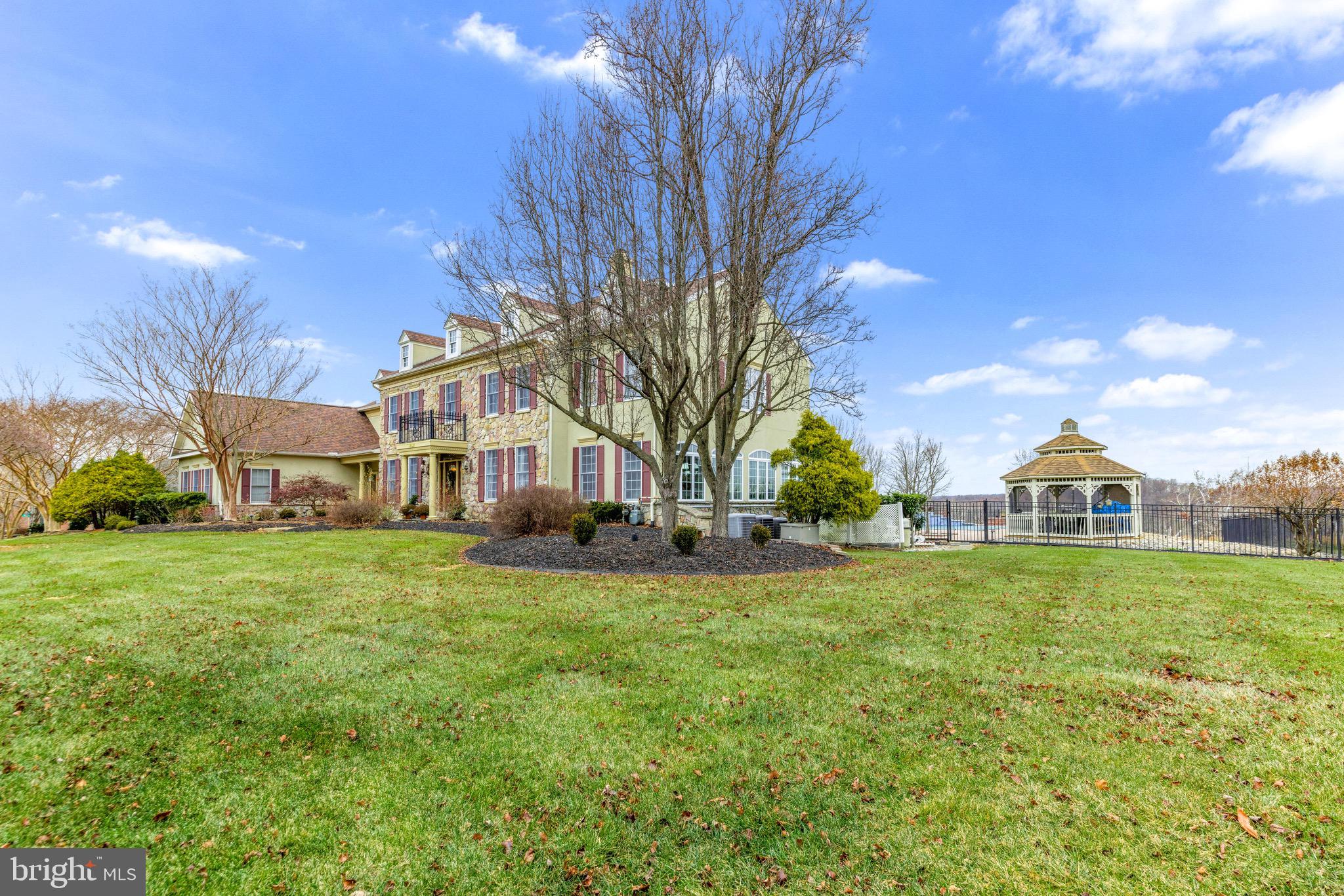 HUNT VALLEY ESTATES - Residential