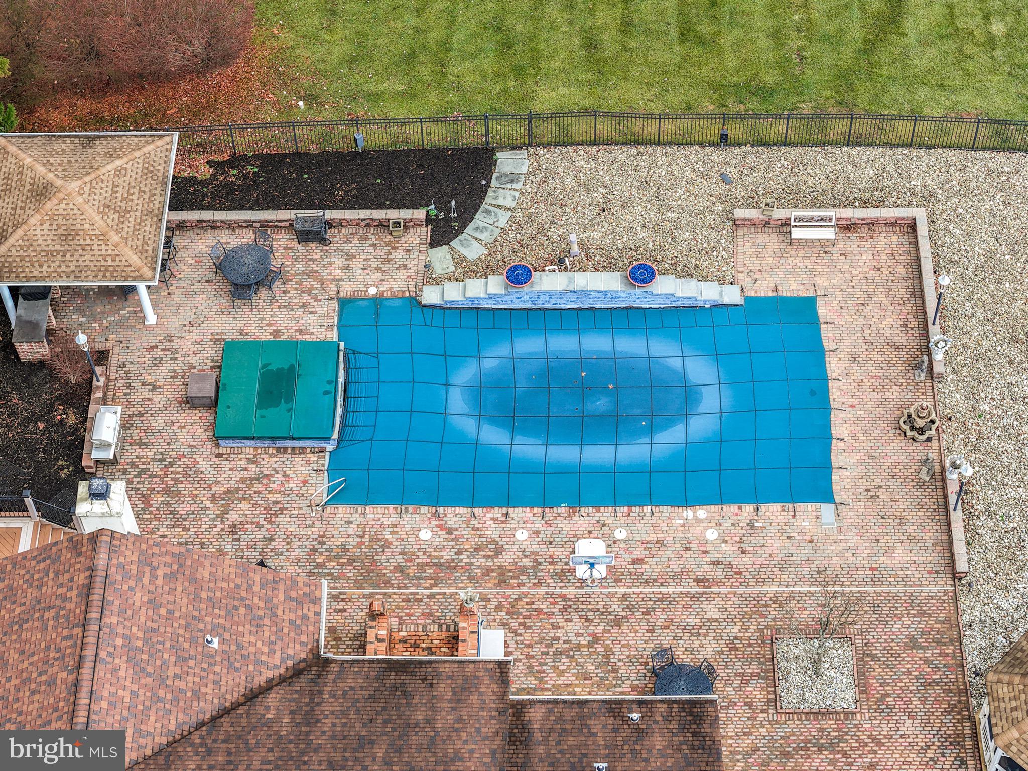 HUNT VALLEY ESTATES - Residential