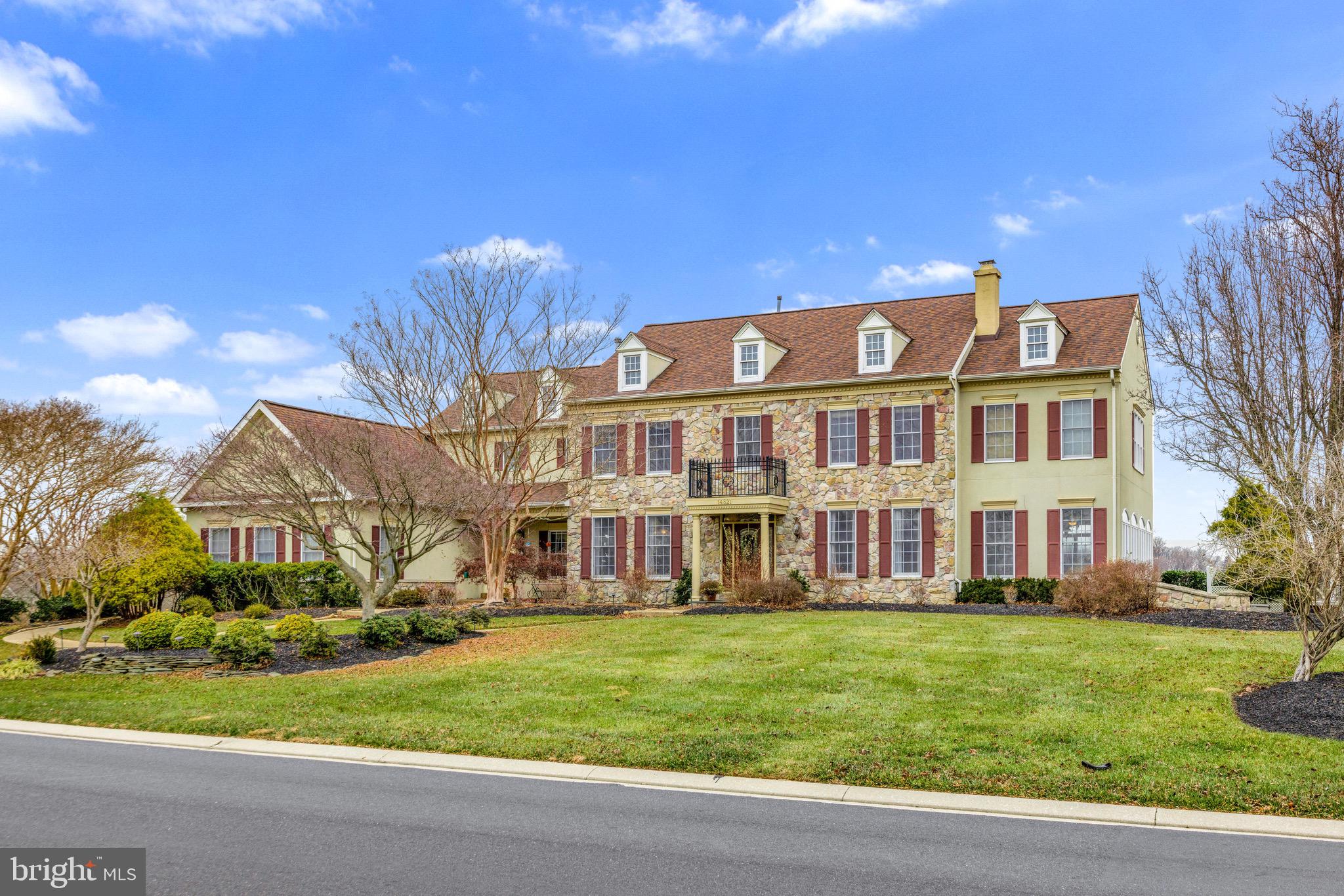 HUNT VALLEY ESTATES - Residential