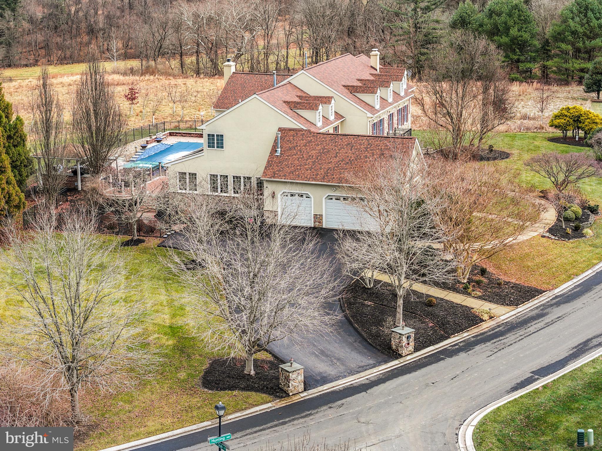 HUNT VALLEY ESTATES - Residential