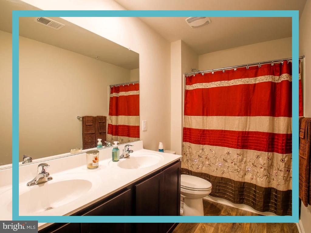 SASSAFRAS MEADOWS - Residential