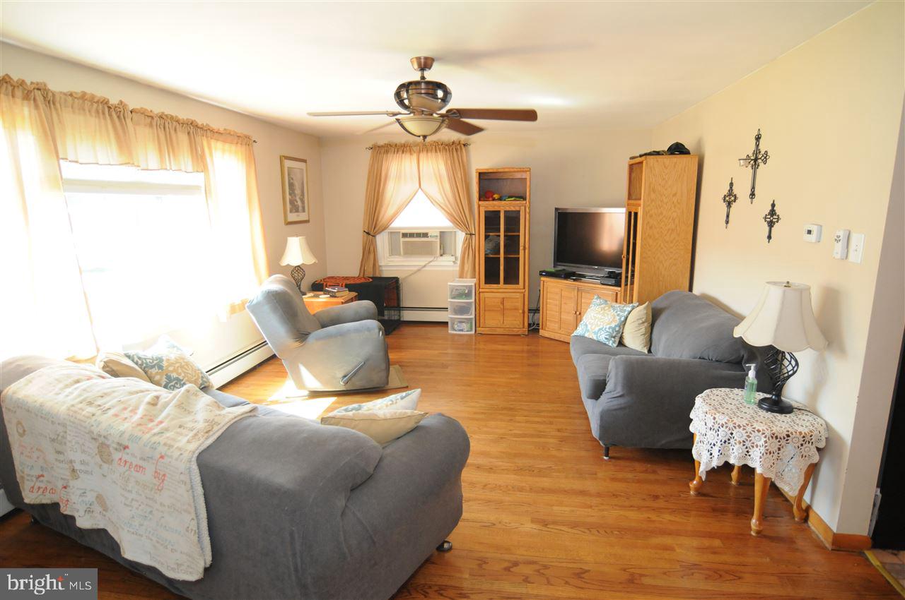 SMITH ESTATES - Residential