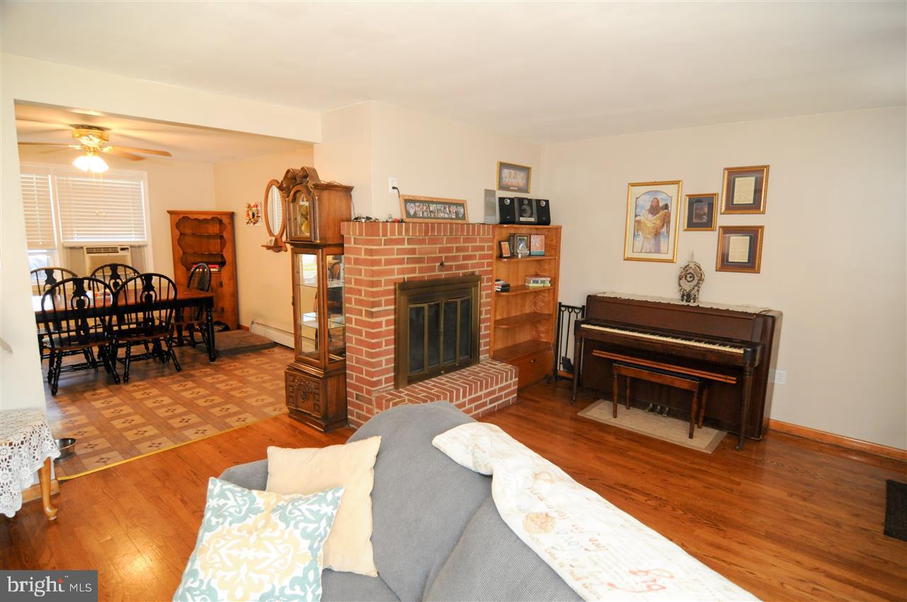 SMITH ESTATES - Residential