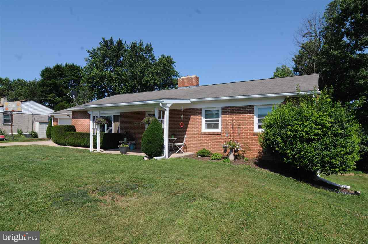 SMITH ESTATES - Residential