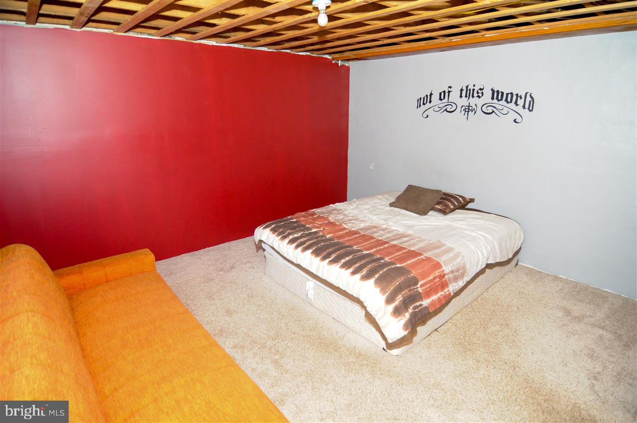 SMITH ESTATES - Residential