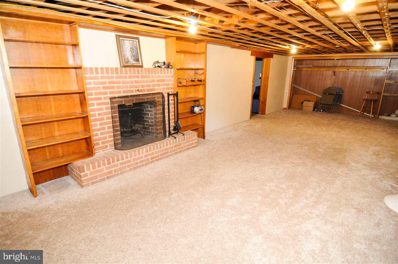 SMITH ESTATES - Residential