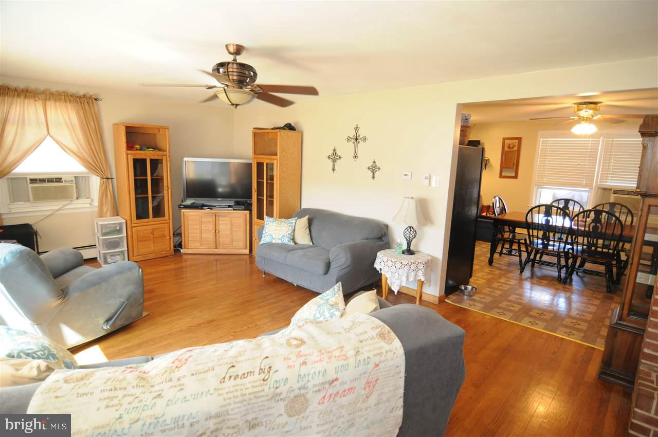 SMITH ESTATES - Residential