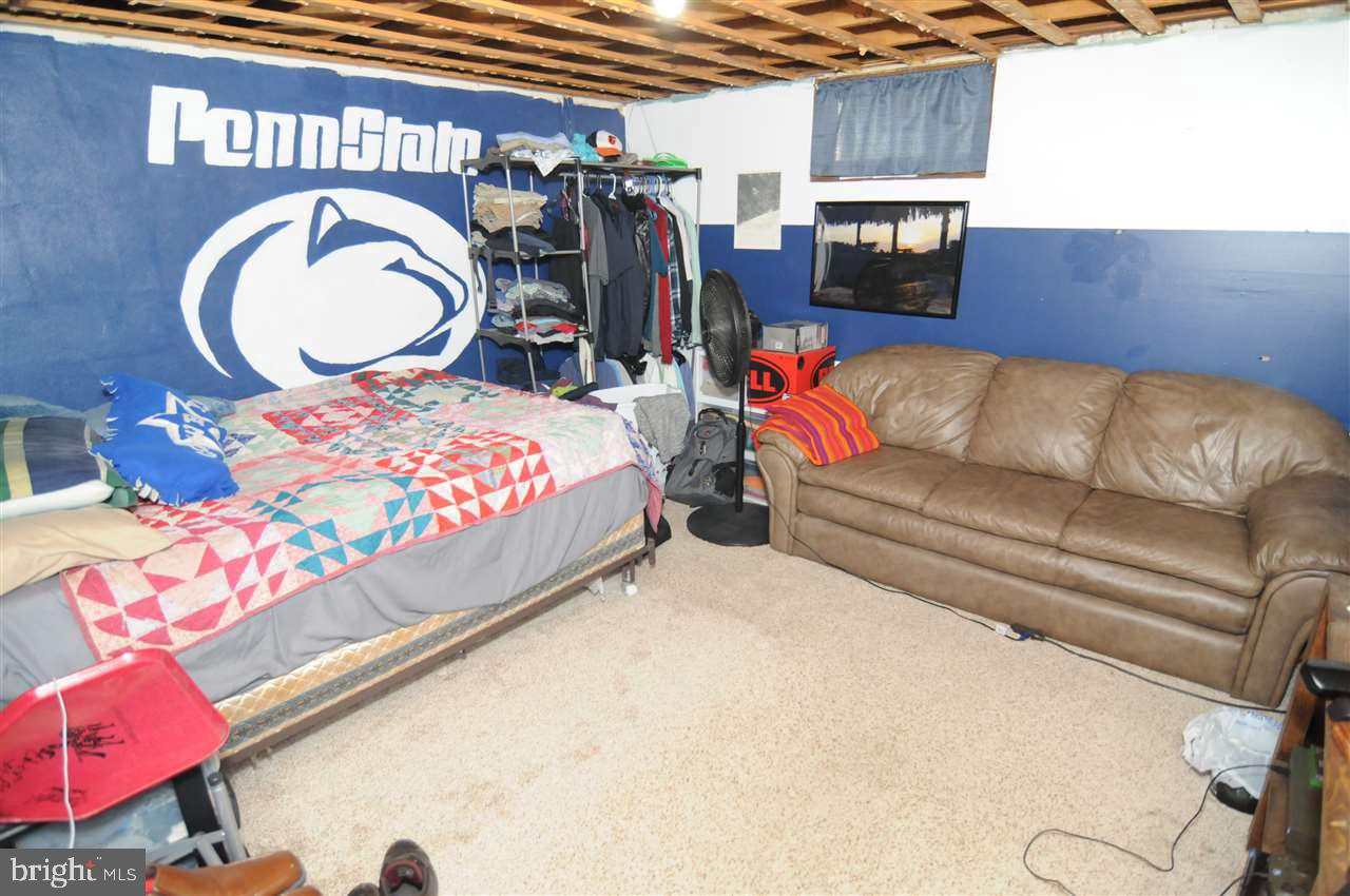 SMITH ESTATES - Residential