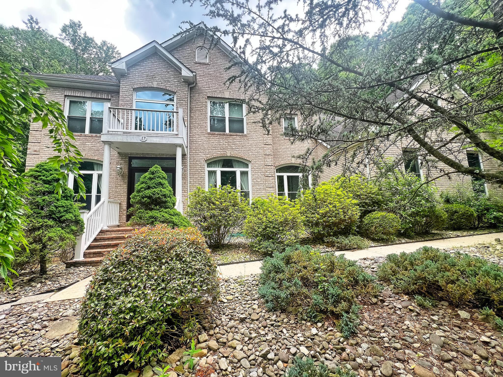 17 DURKEE FARM ROAD
