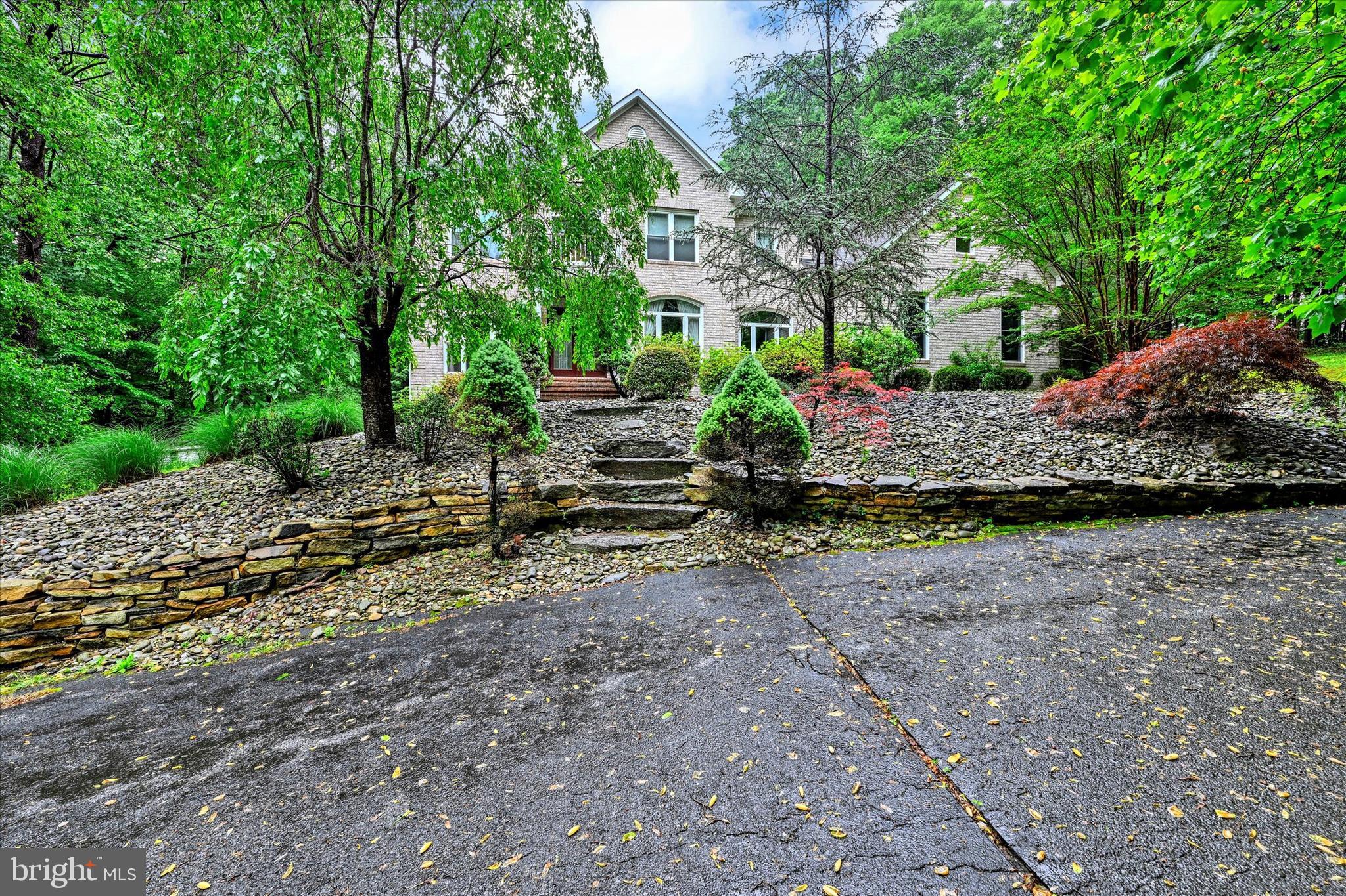 17 DURKEE FARM ROAD