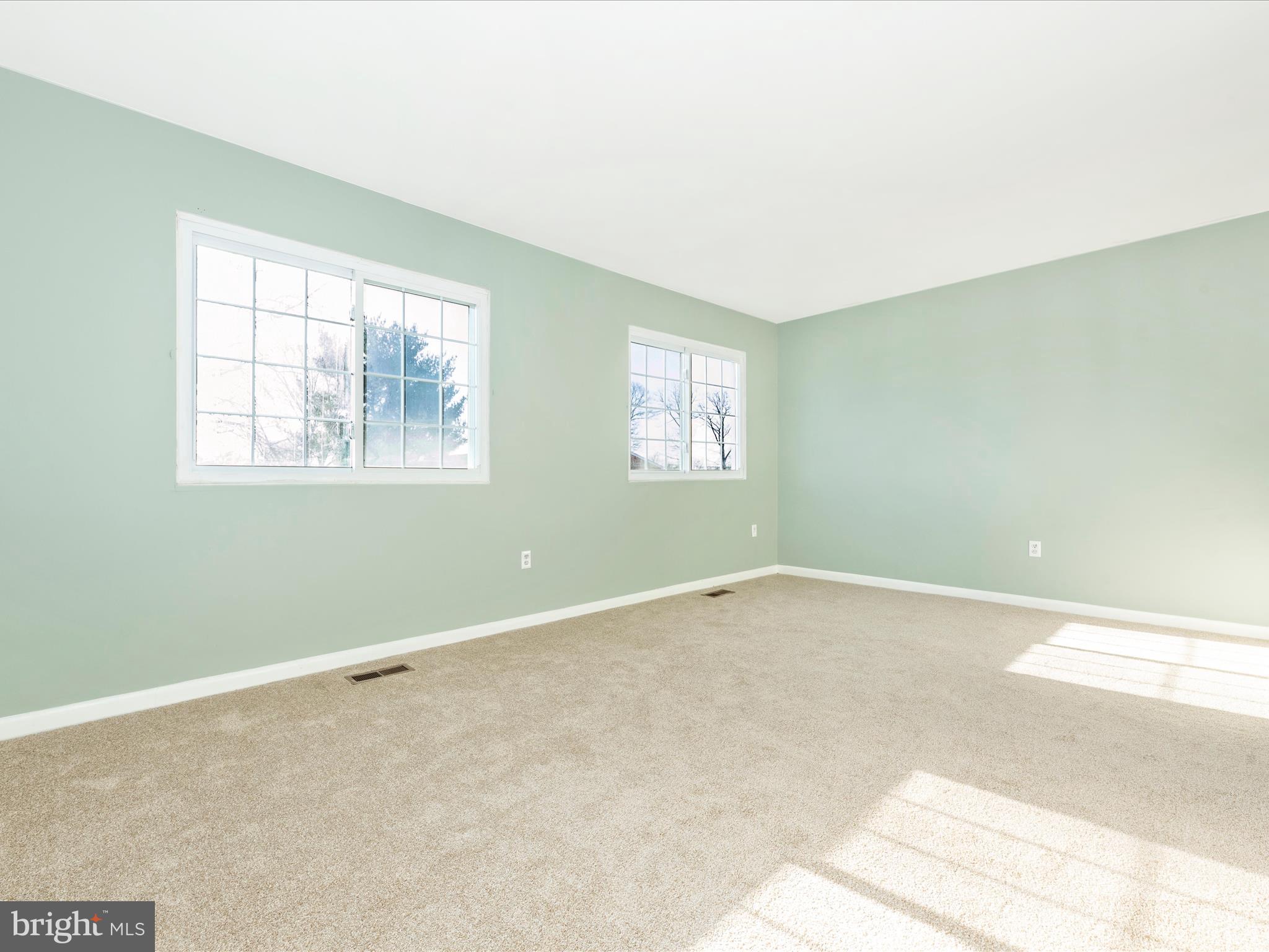 FRIENDLY ACRES - Residential