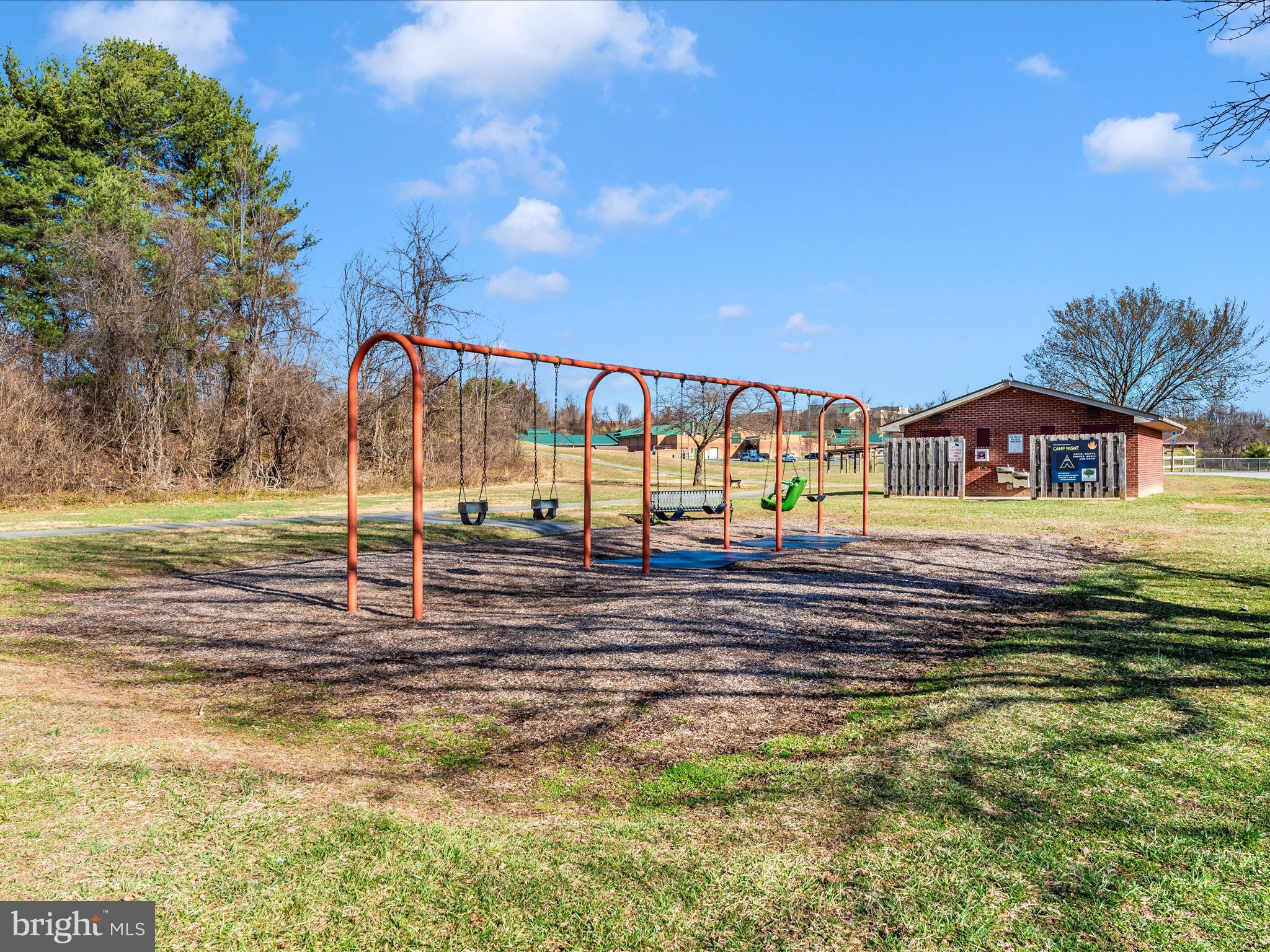 FRIENDLY ACRES - Residential