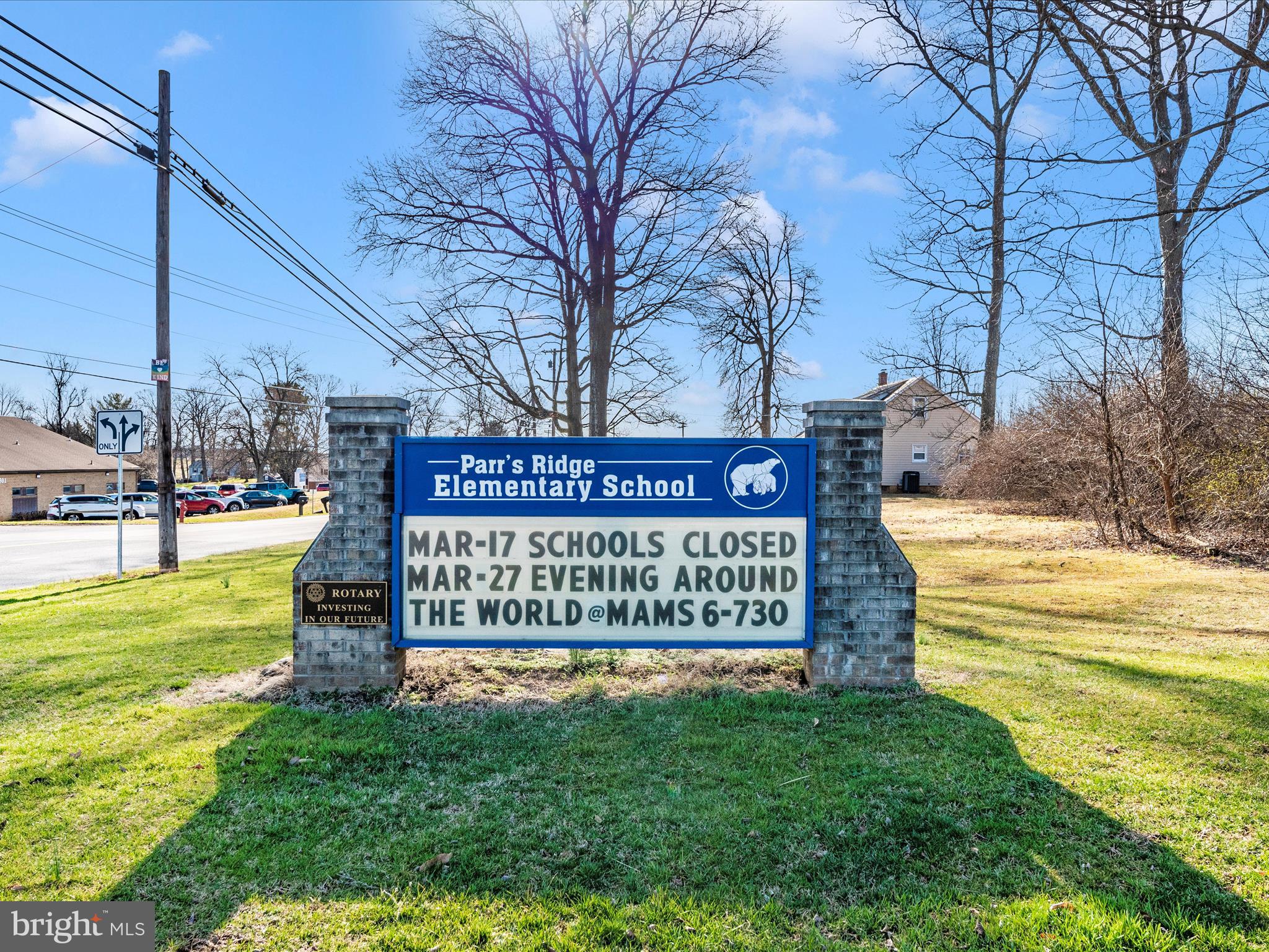 FRIENDLY ACRES - Residential