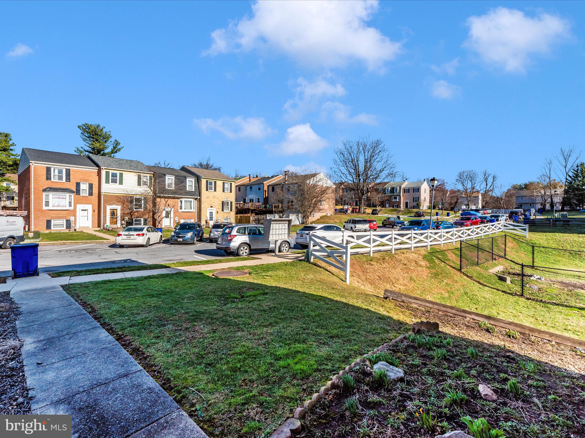 FRIENDLY ACRES - Residential