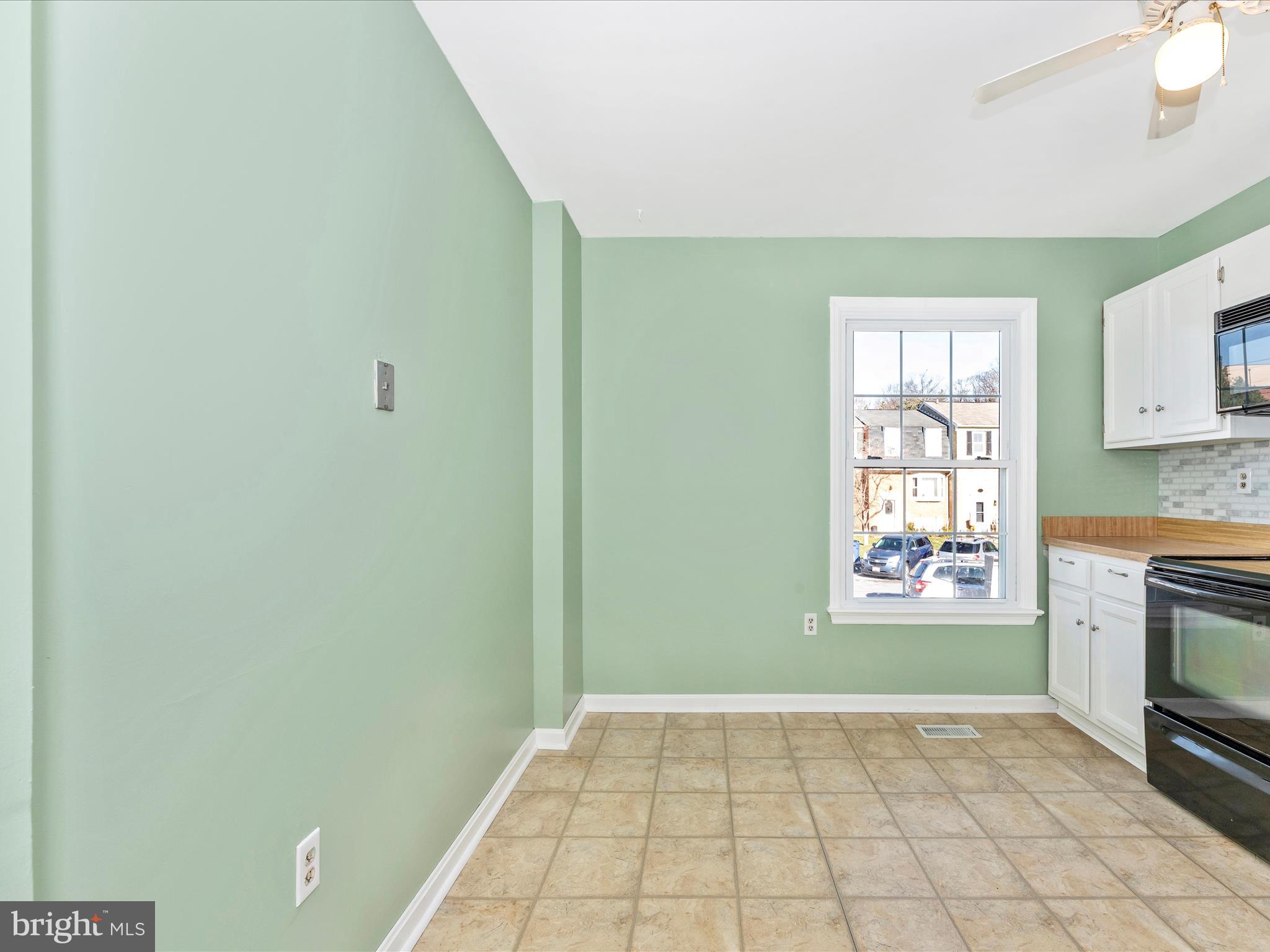 FRIENDLY ACRES - Residential