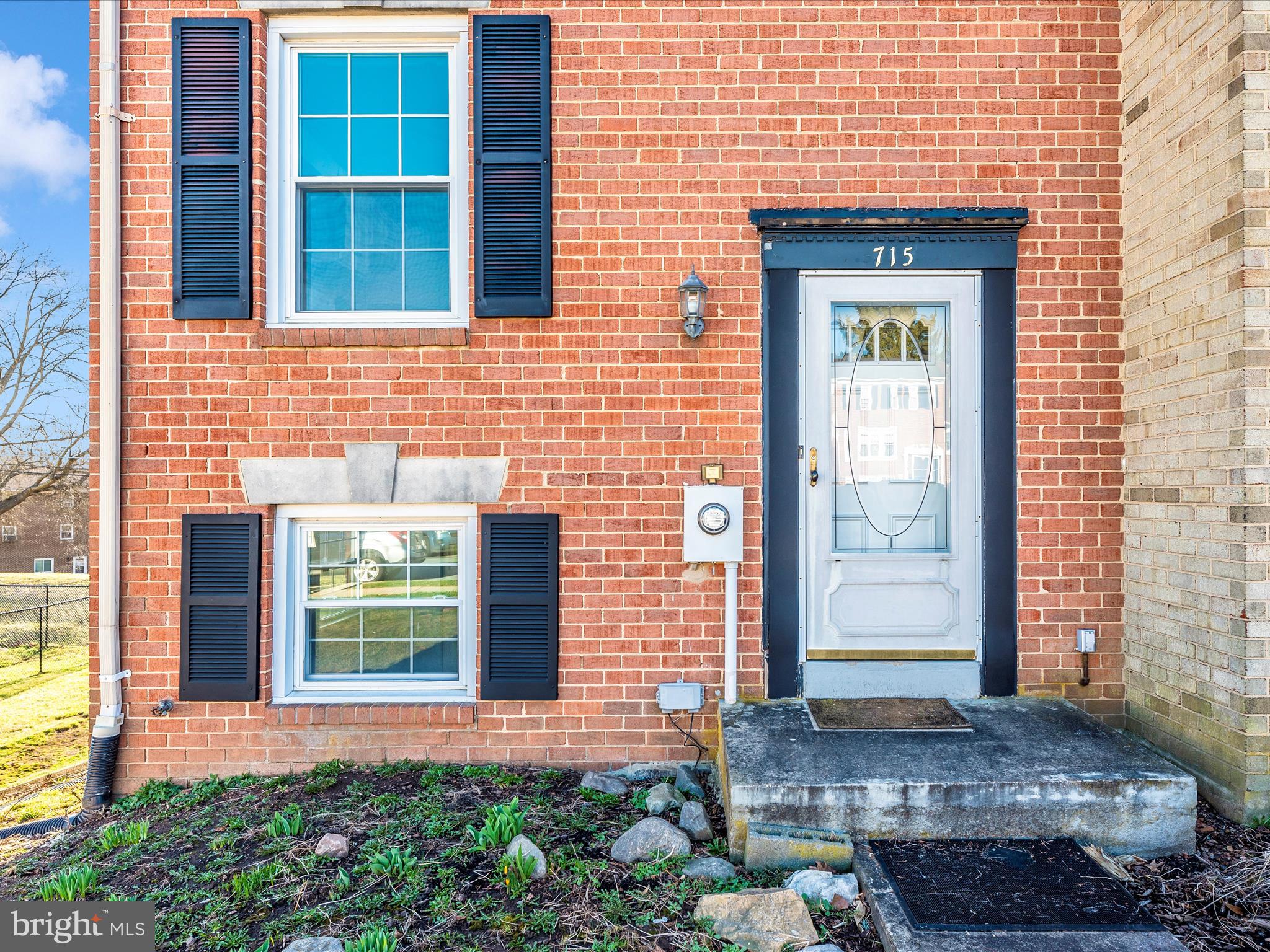 FRIENDLY ACRES - Residential