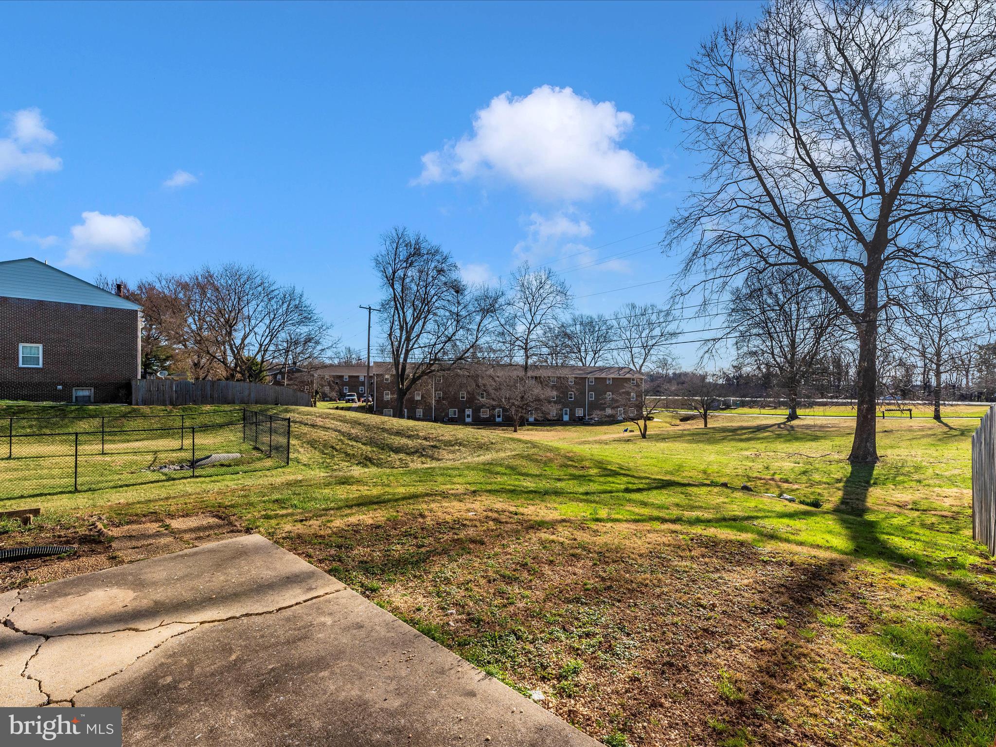 FRIENDLY ACRES - Residential