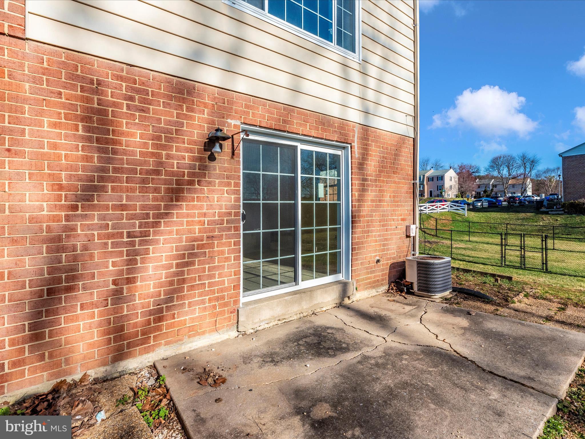 FRIENDLY ACRES - Residential