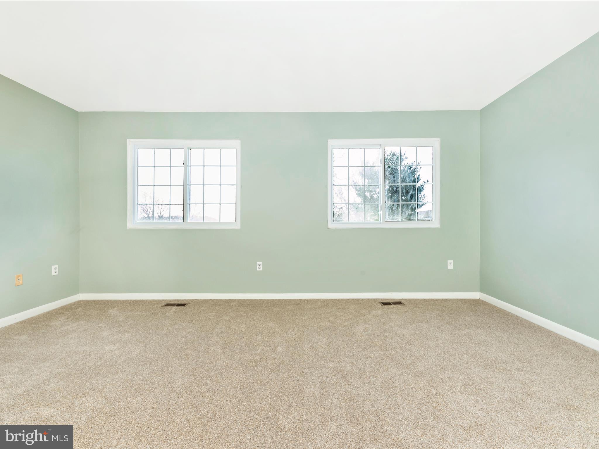 FRIENDLY ACRES - Residential