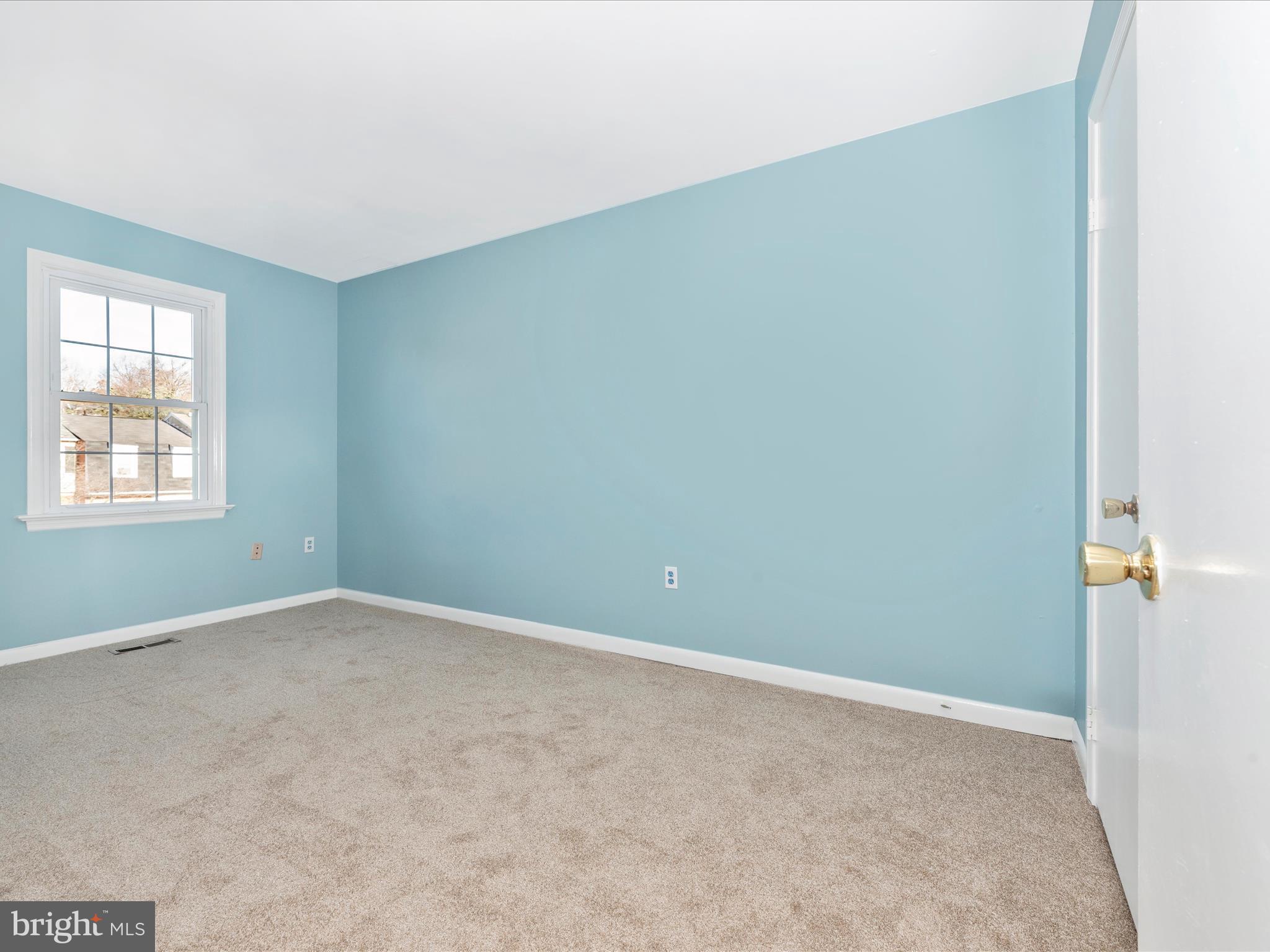 FRIENDLY ACRES - Residential