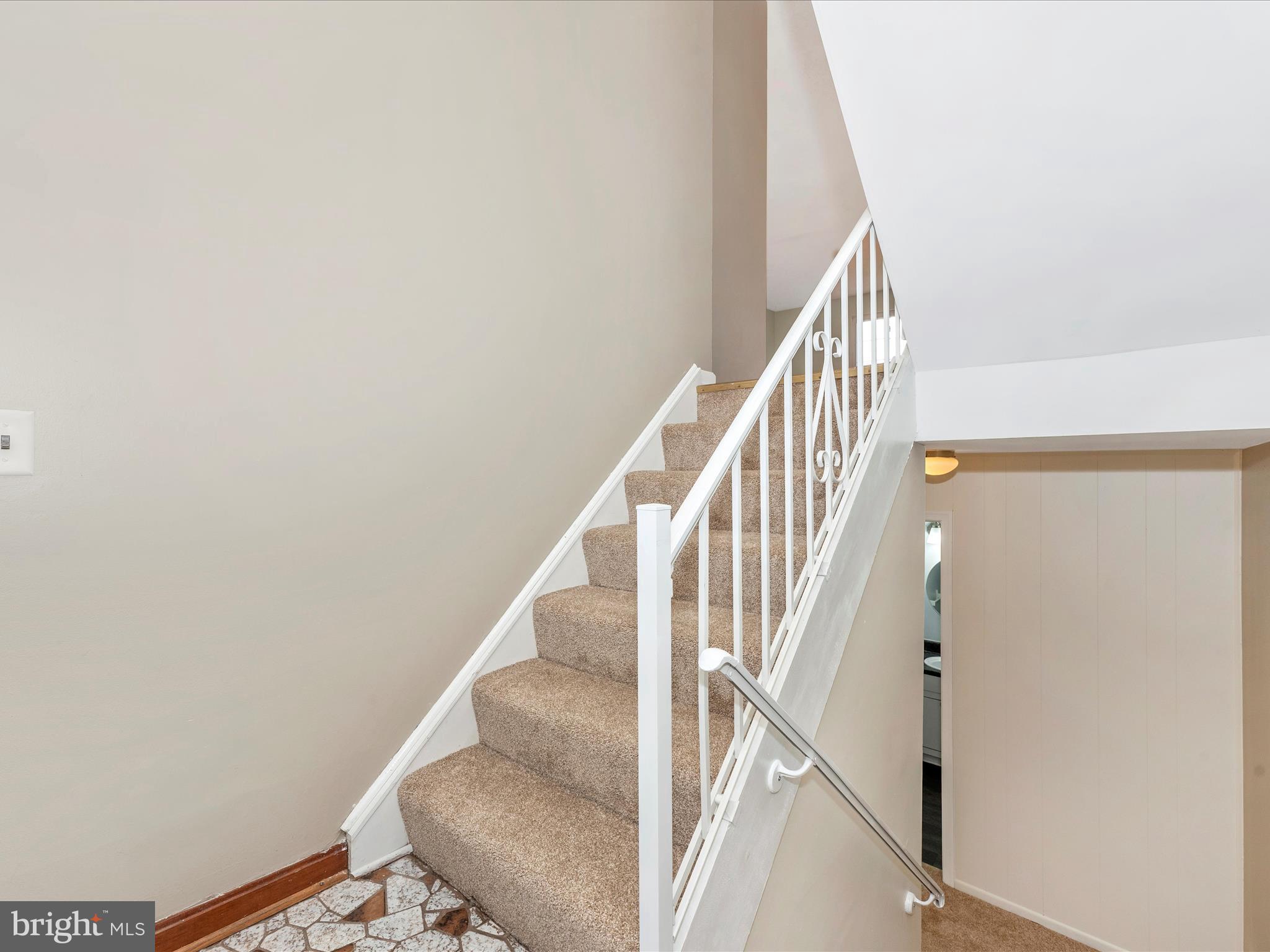 FRIENDLY ACRES - Residential