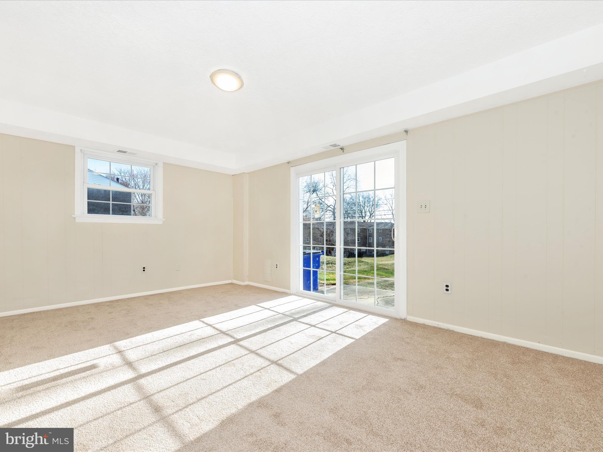 FRIENDLY ACRES - Residential