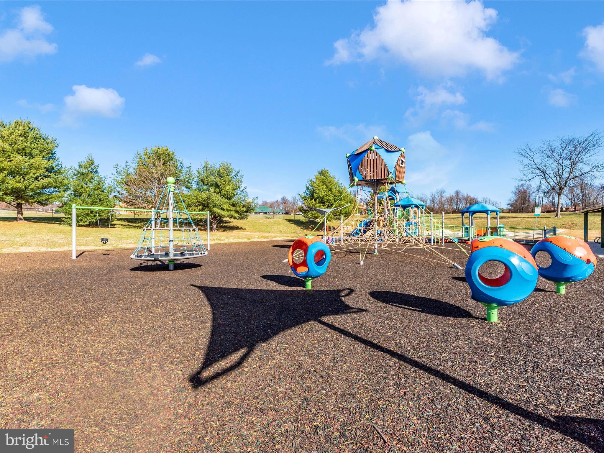 FRIENDLY ACRES - Residential