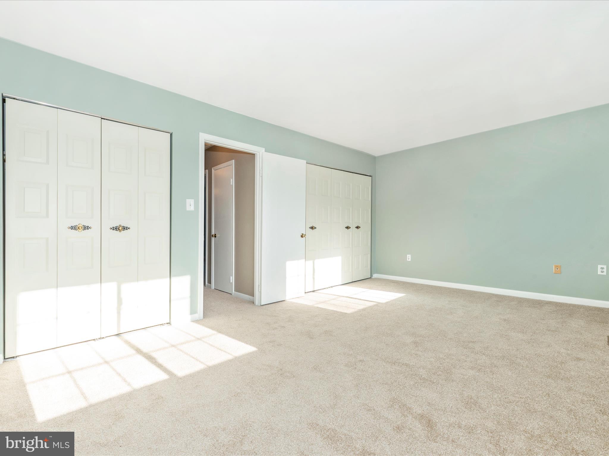 FRIENDLY ACRES - Residential