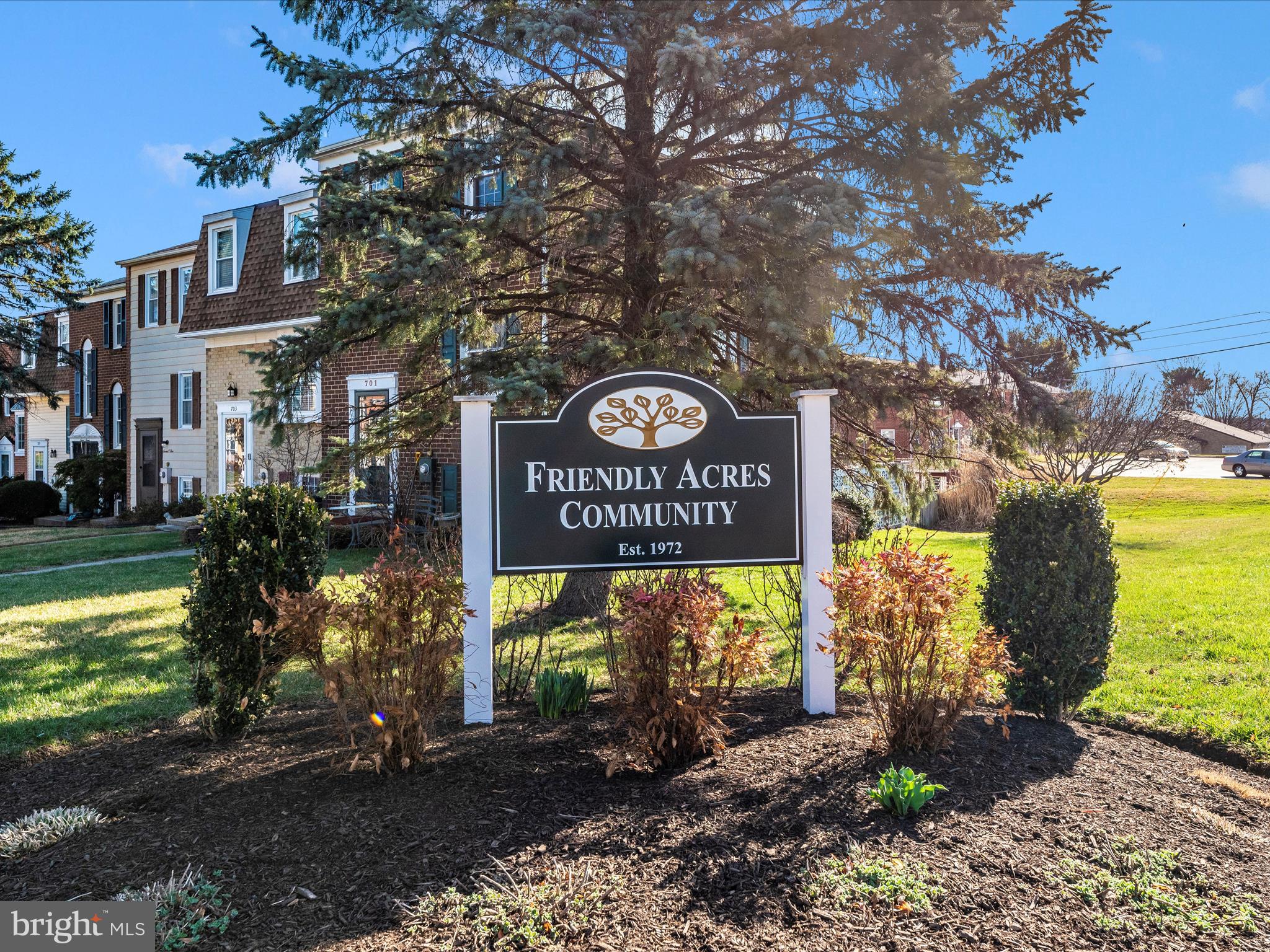 FRIENDLY ACRES - Residential