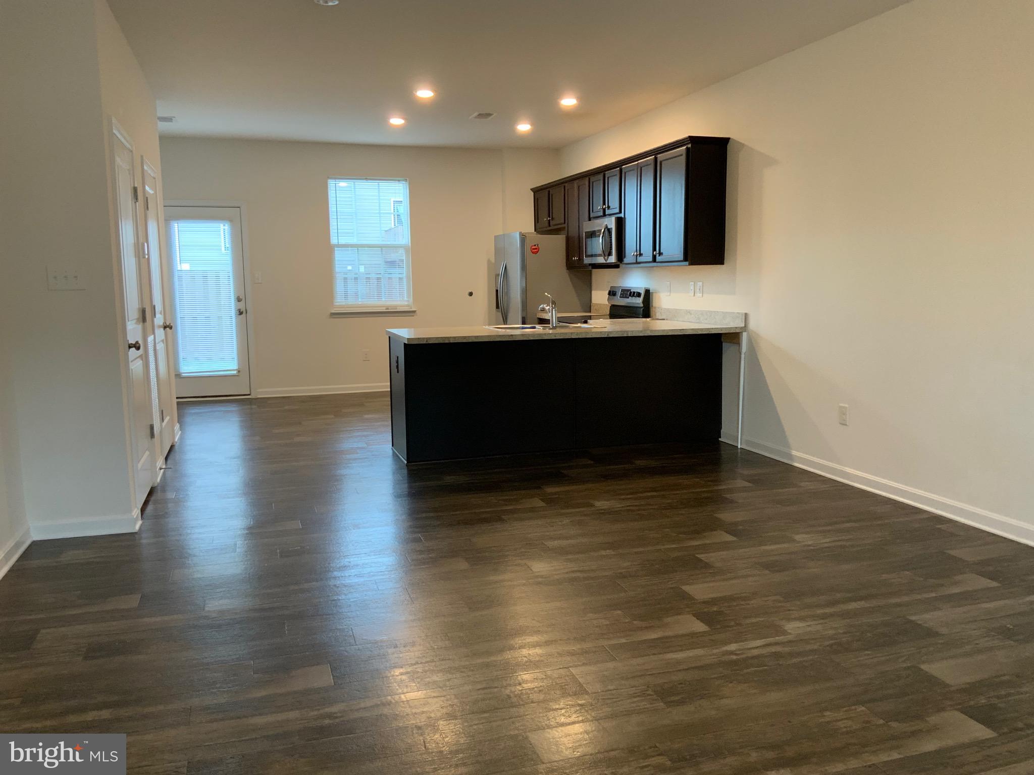 BERKELEY RIDGE - Residential Lease