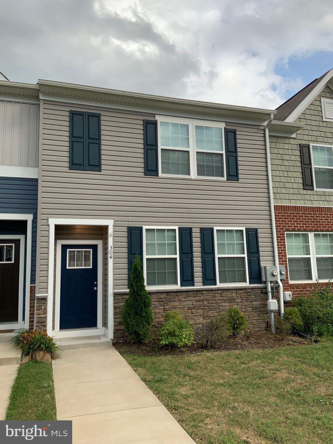 BERKELEY RIDGE - Residential Lease