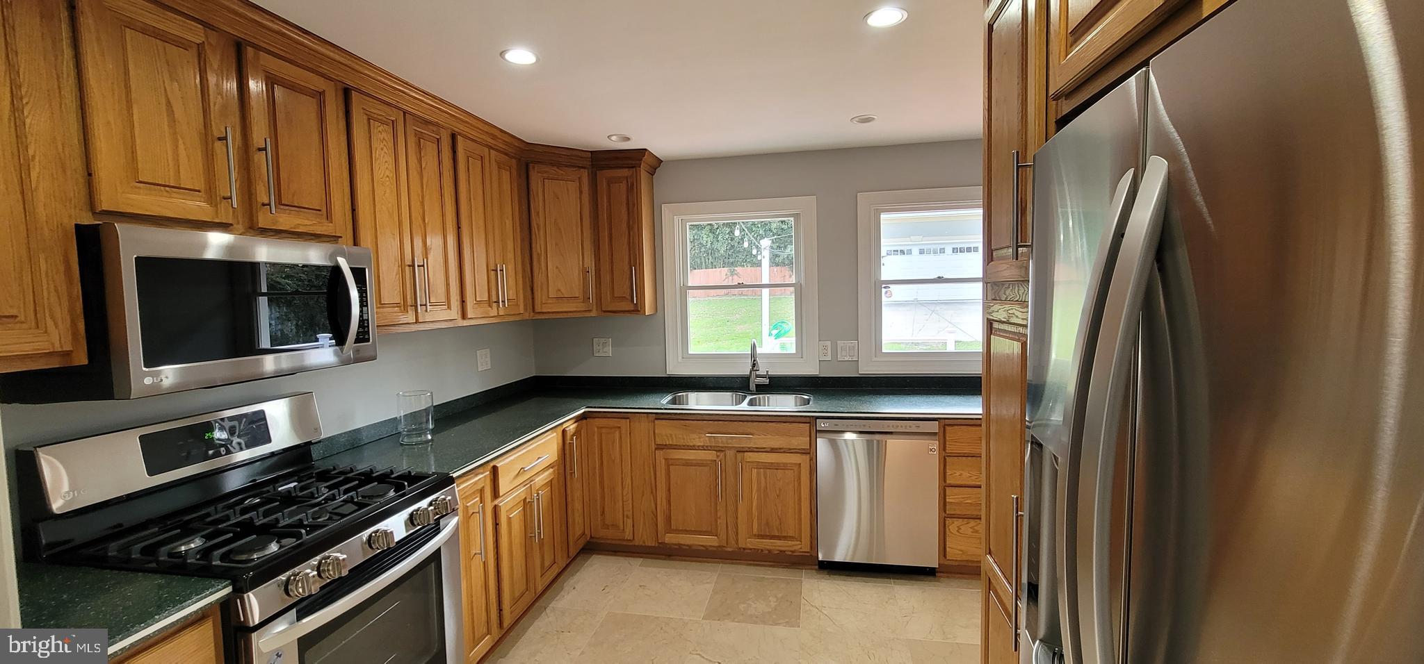 KENWOOD - Residential