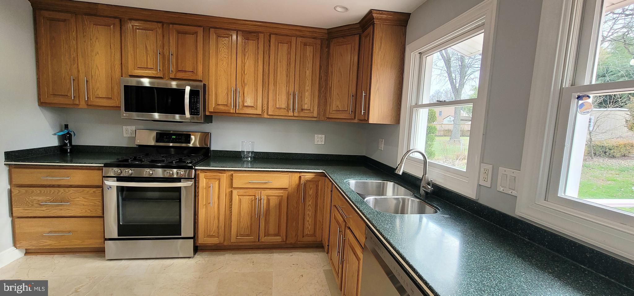 KENWOOD - Residential