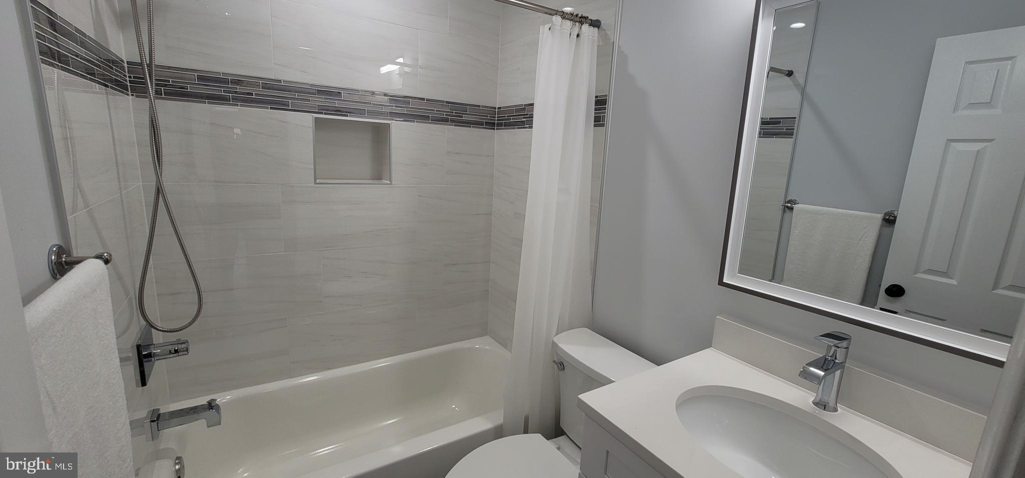 KENWOOD - Residential