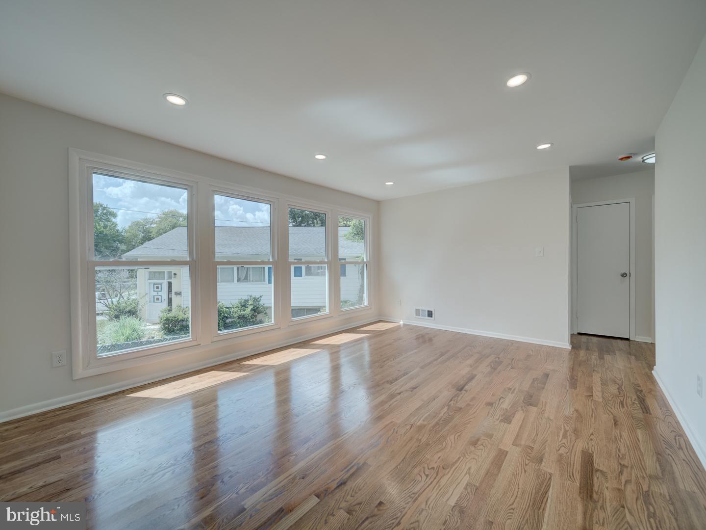 HARMONY HILLS - Residential